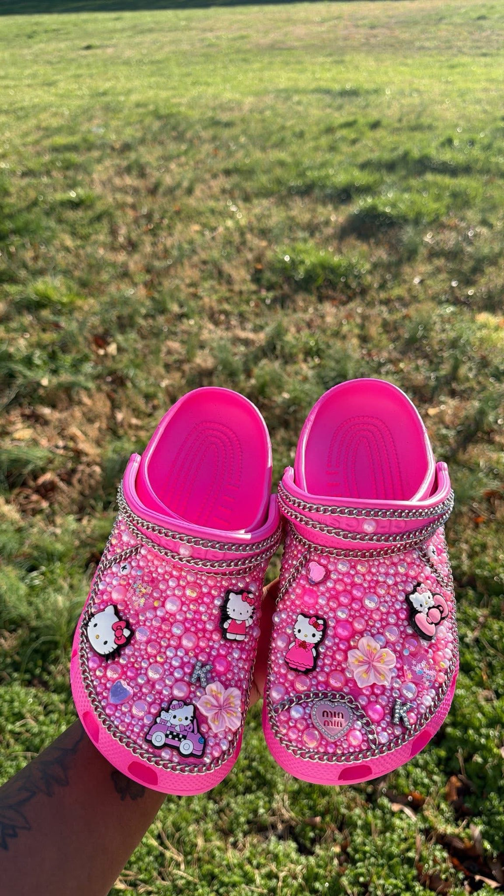 Hello Kitty Crocs