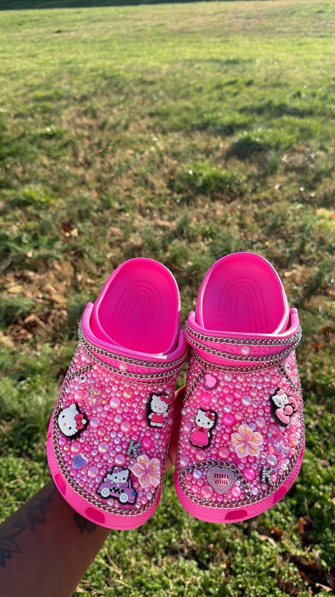 Hello Kitty Crocs