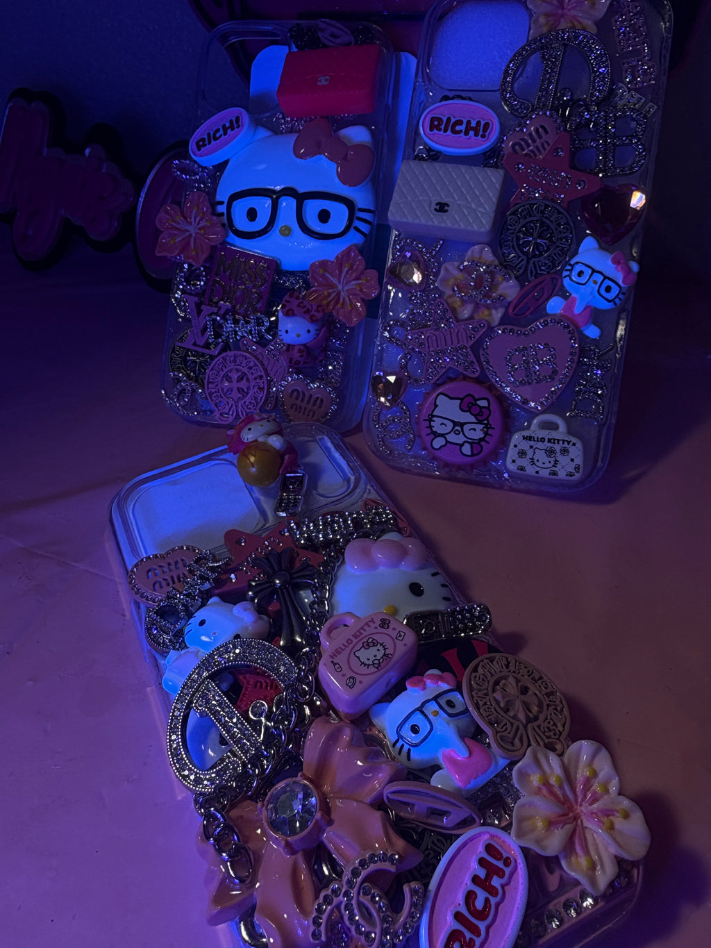 3D Stacked Junk Case