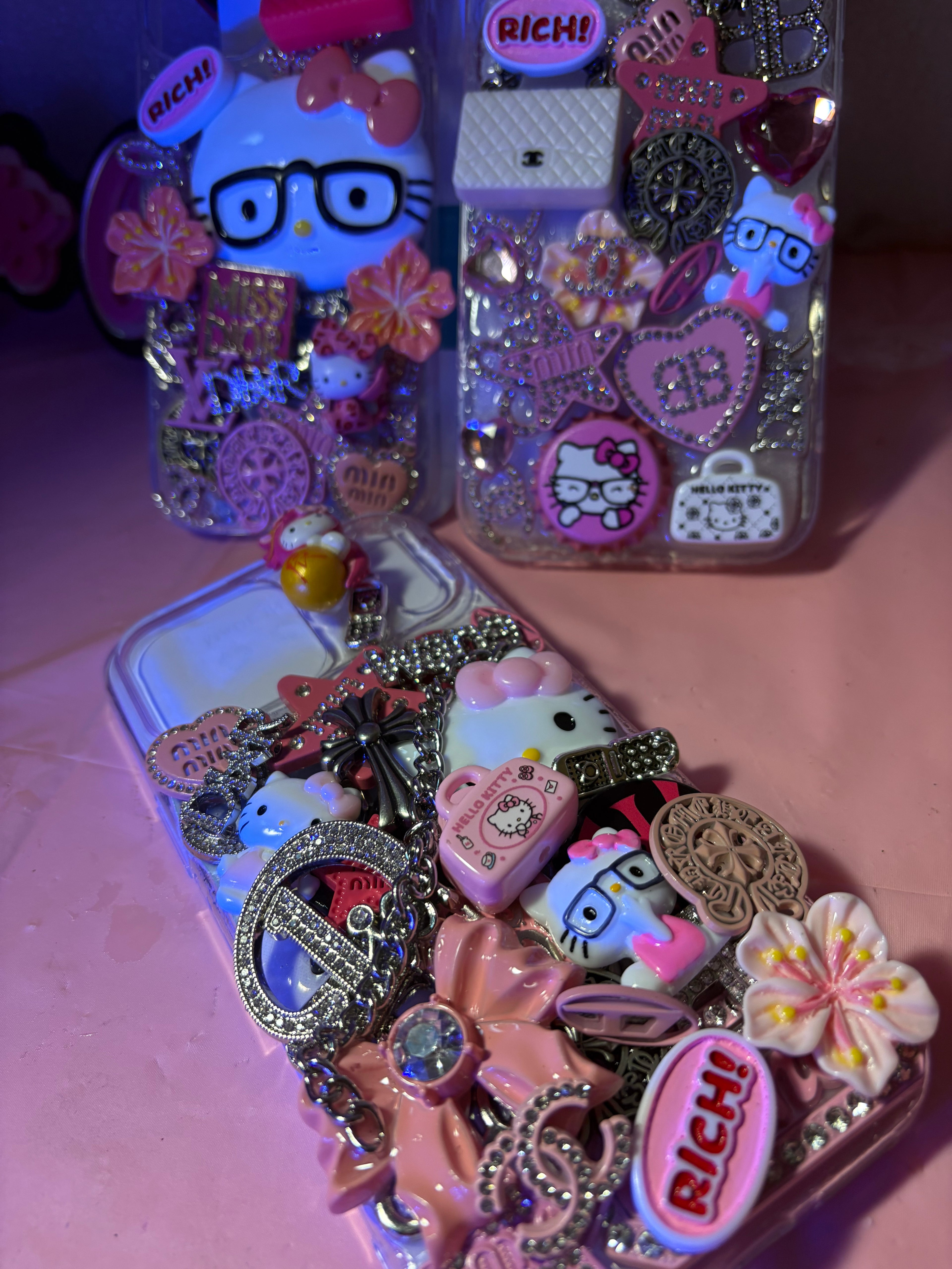 3D Stacked Junk Case