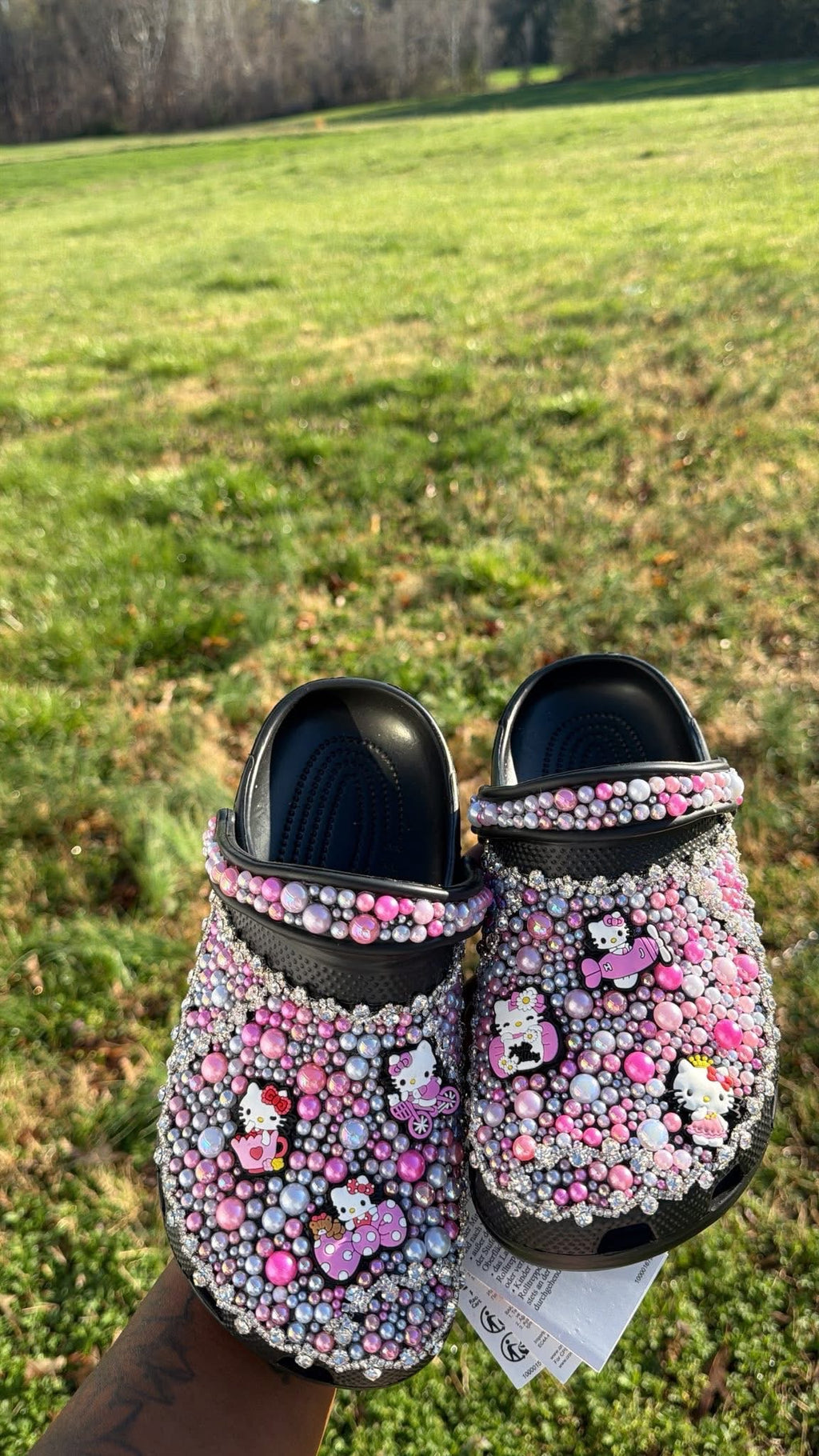 Hello Kitty Crocs