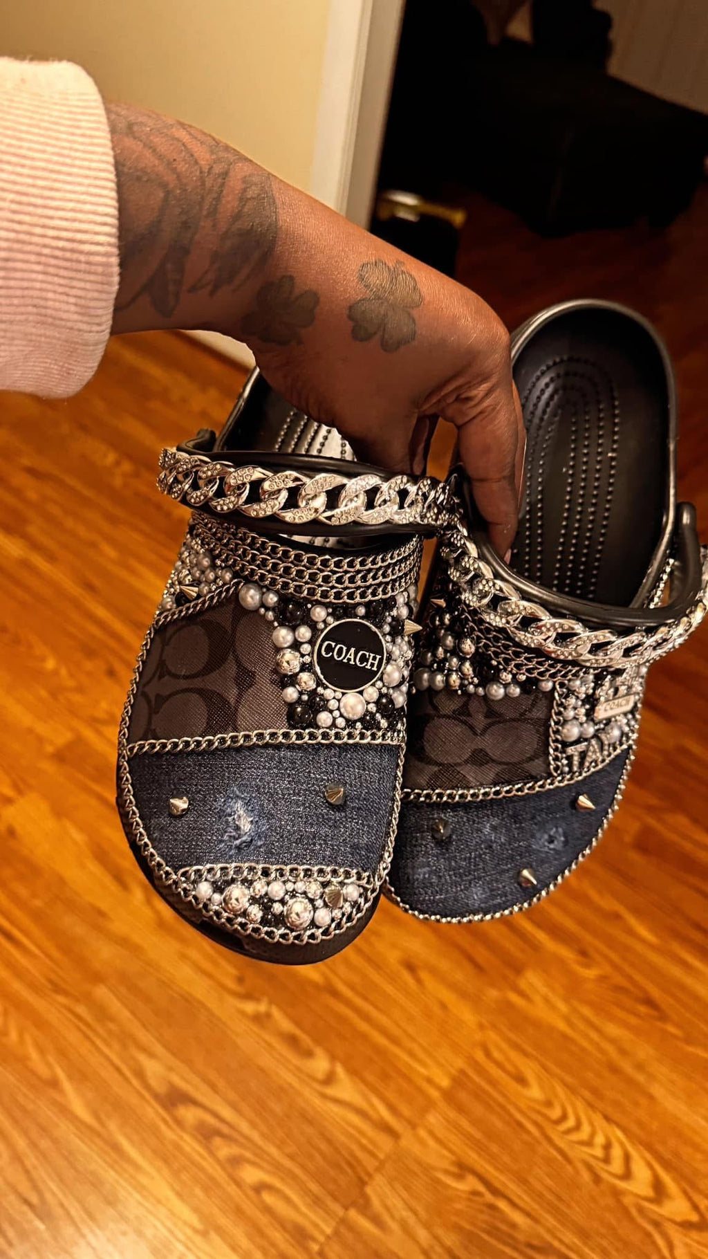 Designer Theme Crocs